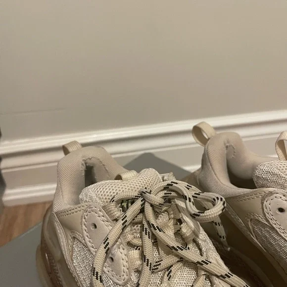 Authentic Balenciaga Triple S Trainers Clear Sole - Picture 4 of 6
